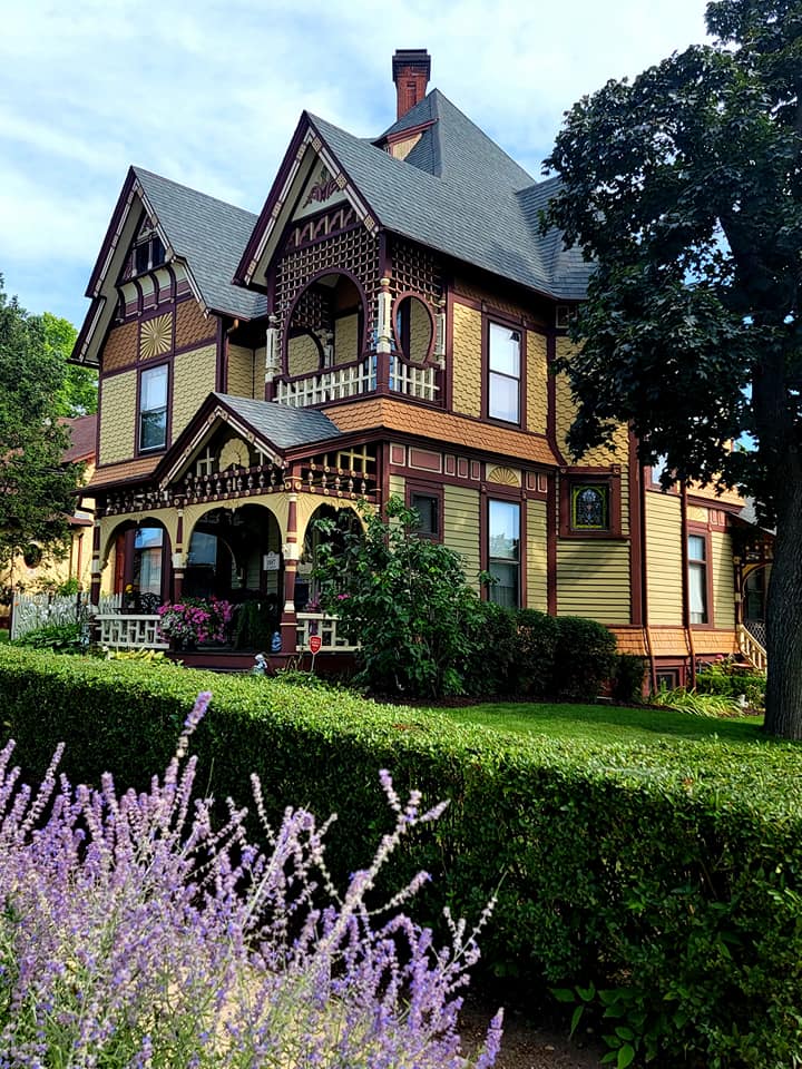 Historic home in Elgin Historic District