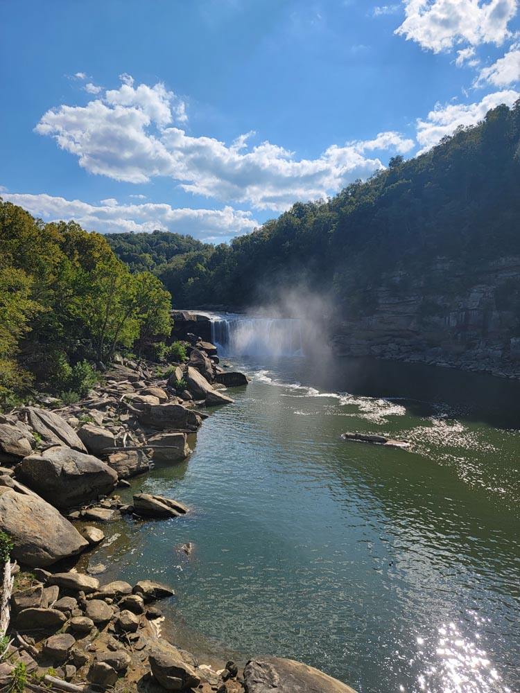 Cumberland Falls Resort State Park in Kentucky